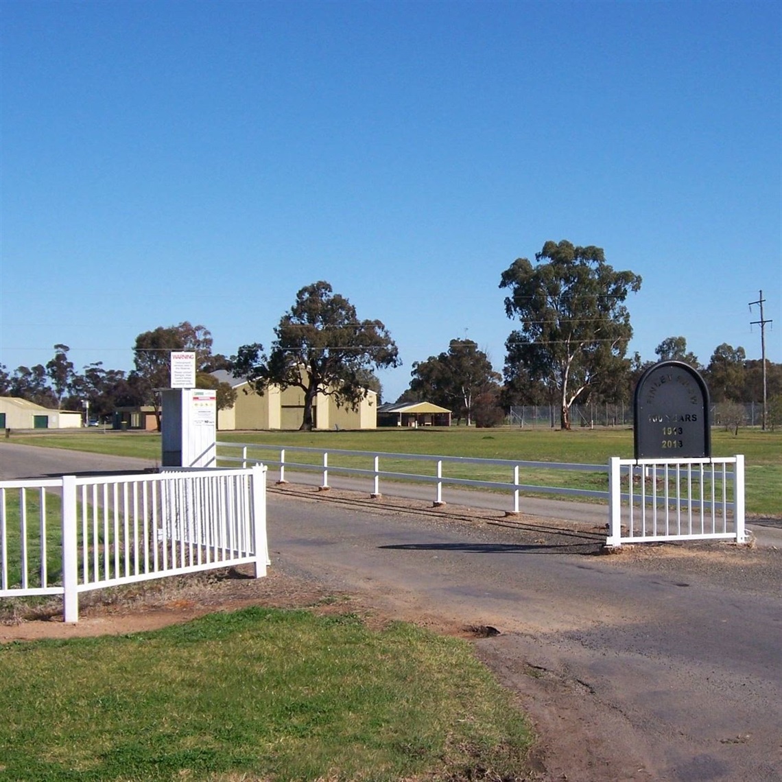 Finley Showgrounds.jpg